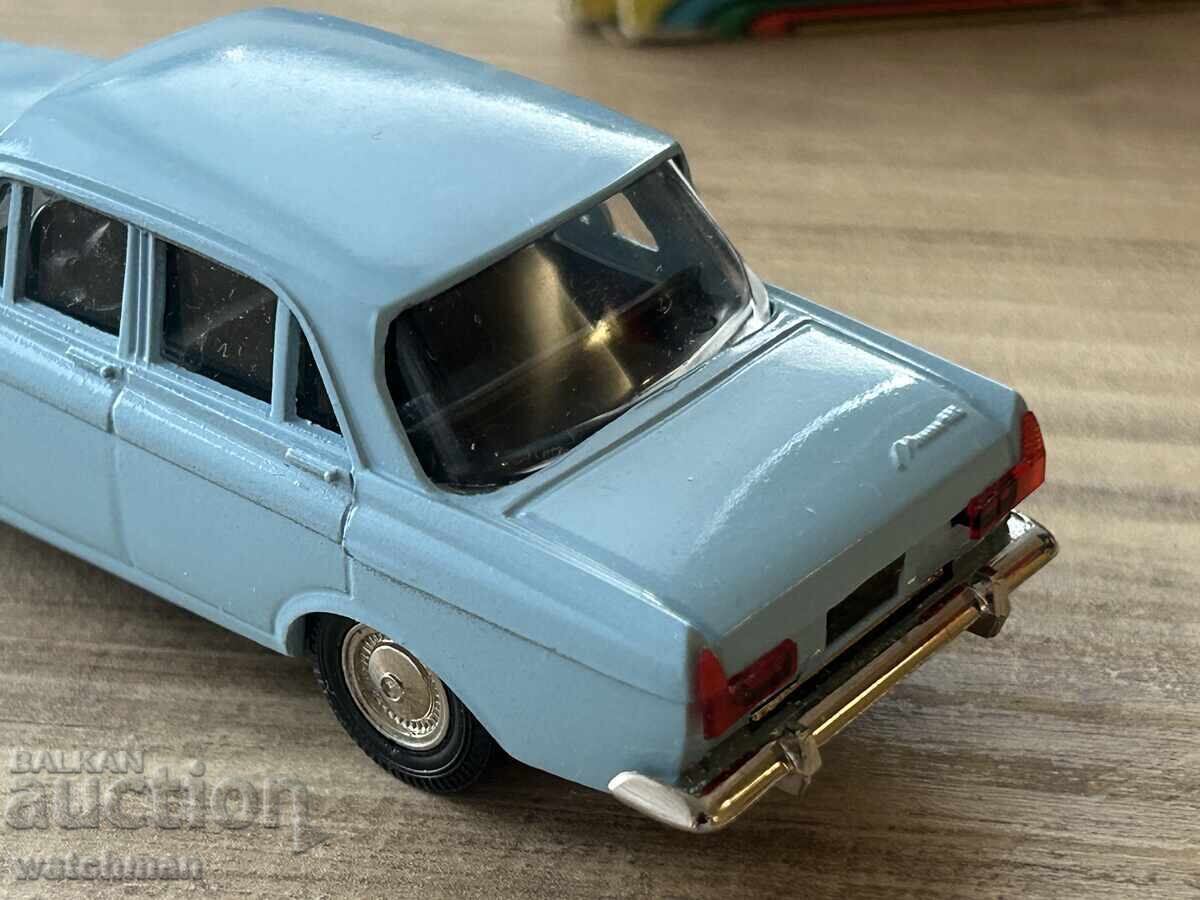Livrarea Mașinuță Moskvich URSS calitate mint