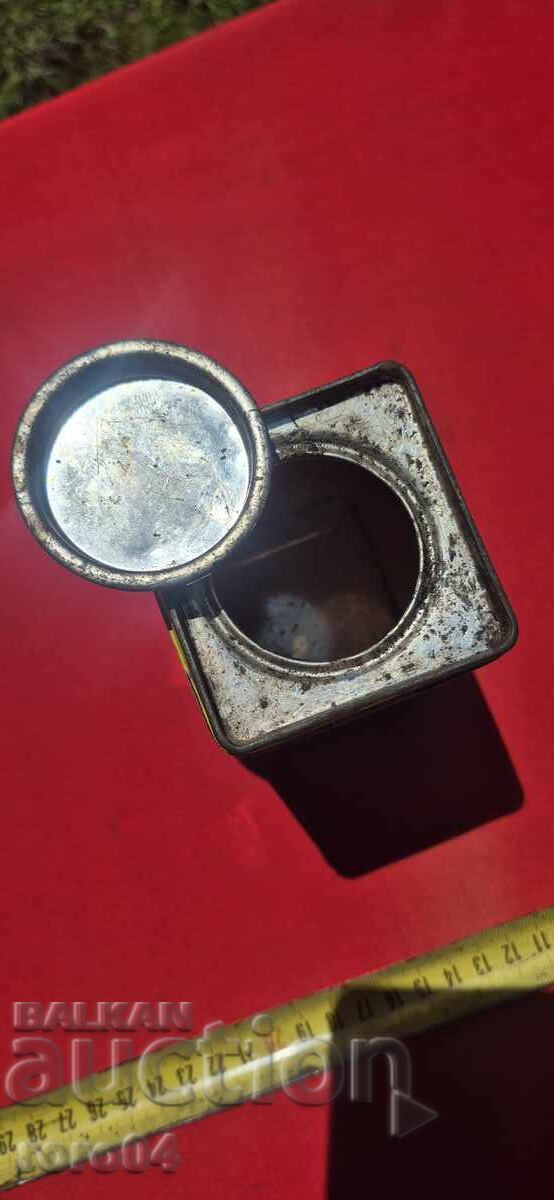 BEAUTIFUL OLD TIN BOX - 7