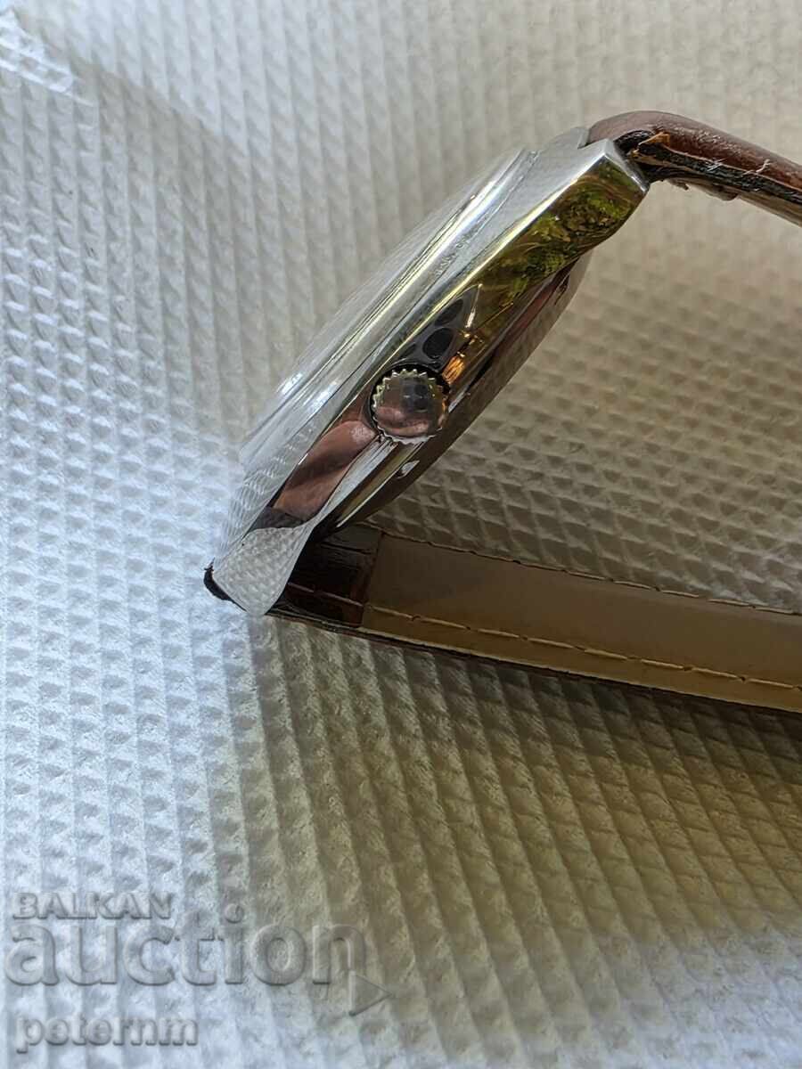 Livrarea Eterna Matic Automatic Date ref. 169T
