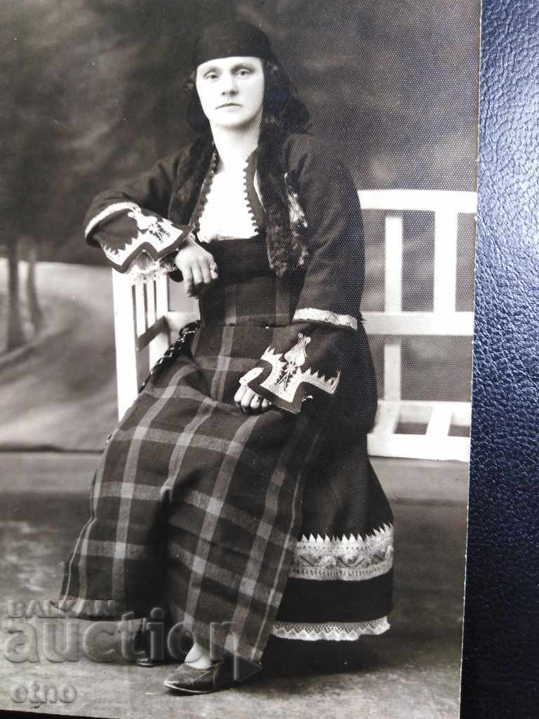 ЦАРСКА СНИМКА-1935г,Чепеларе -РОДОПСКА НОСИЯ,сърма,гайтан