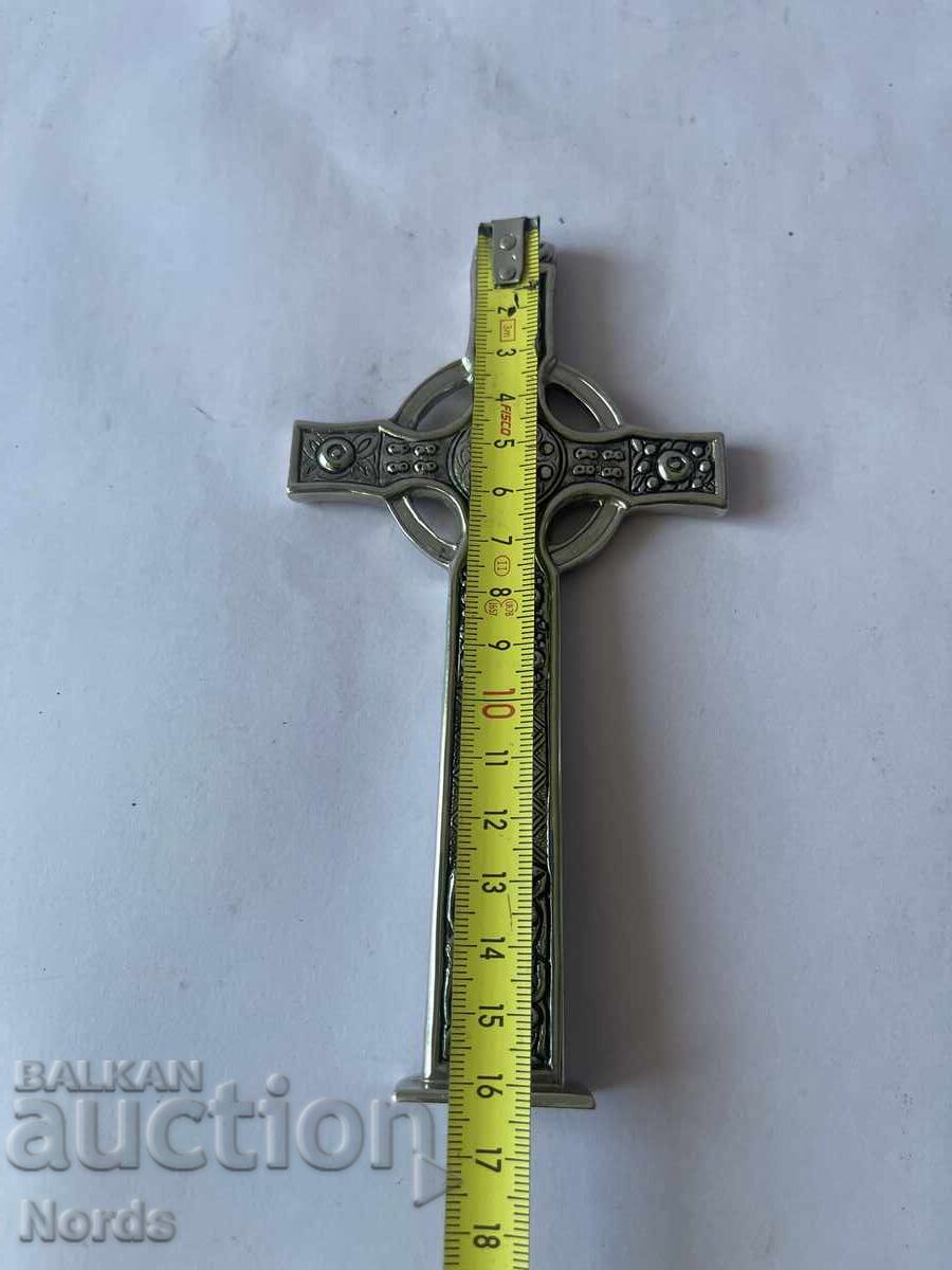 Licitație Cruce metalică