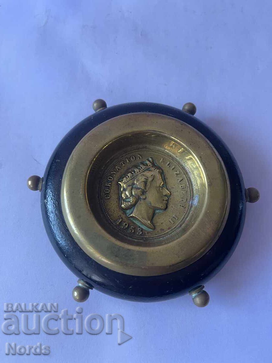 Decorațiune metalică vintage cu ramă din lemn