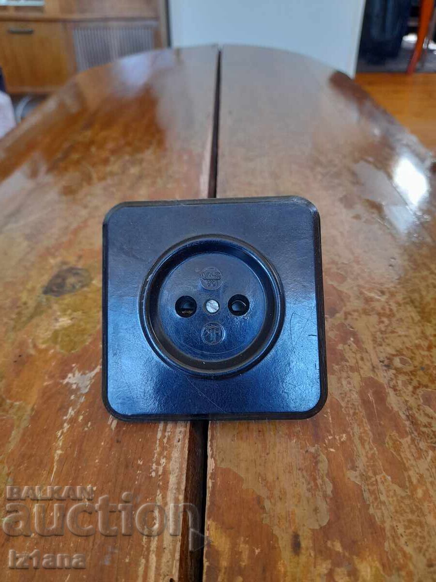 Old electrical outlet