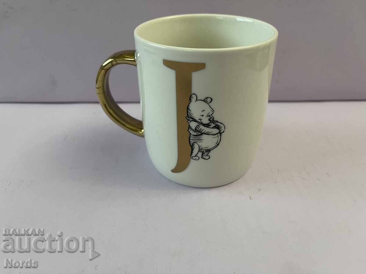Cană Disney Winnie The Pooh „J” cu preț € 2.50 | 4.89 BGN