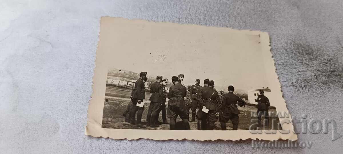 Fotografie ofițeri bulgari și germani