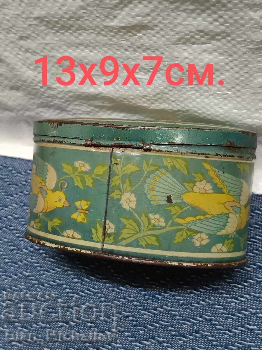 Cutie de cafea vintage cu preț € 8.00 | 15.65 BGN