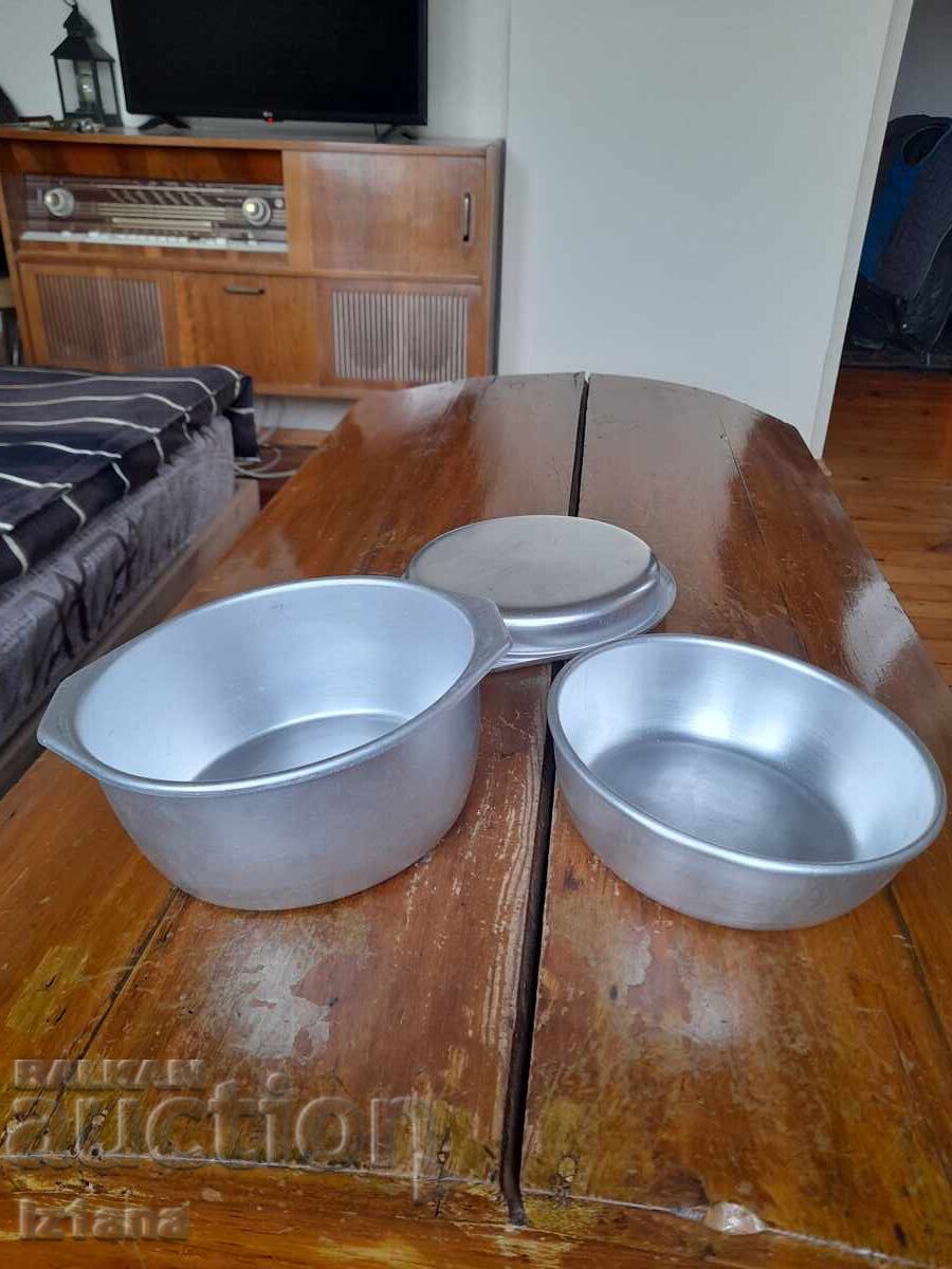 Vechile gamele din aluminiu pentru mâncare cu preț € 37.00 | 72.37 BGN