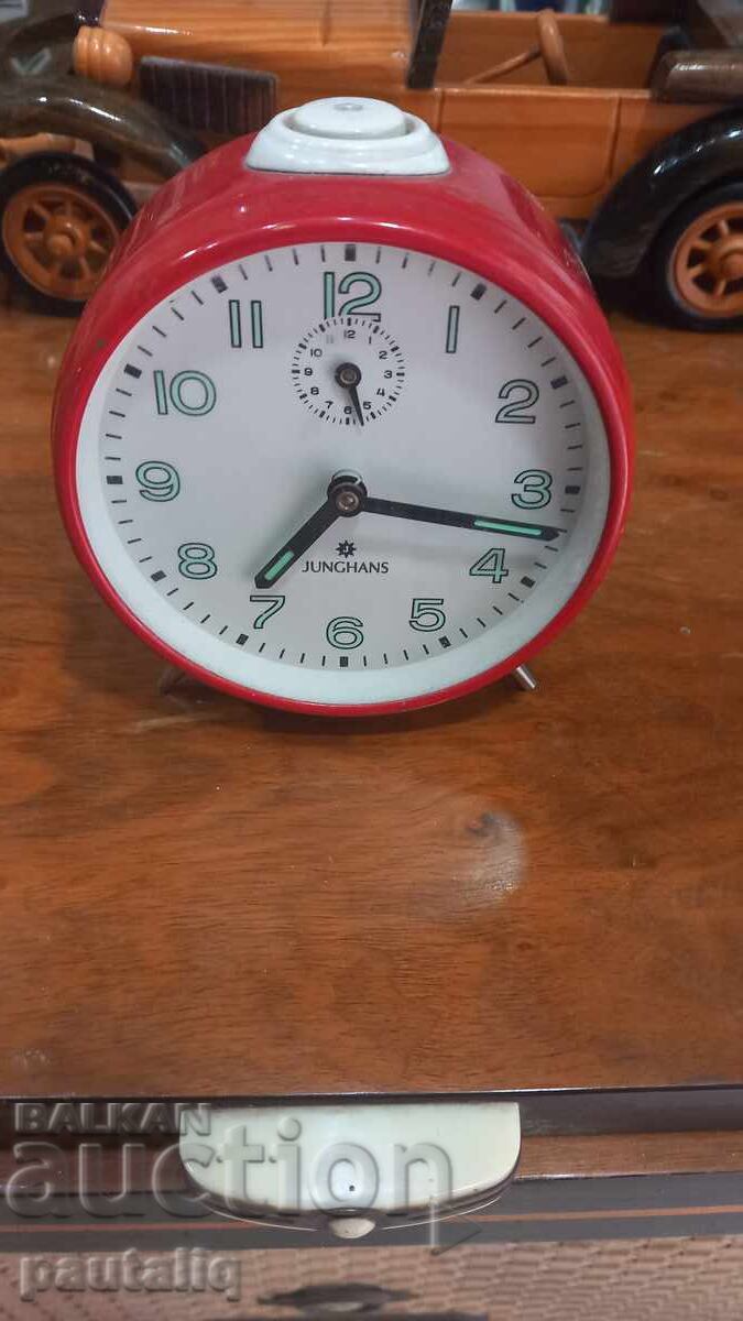 Ceas deșteptător JUNGHANS cu preț € 10.00 | 19.56 BGN