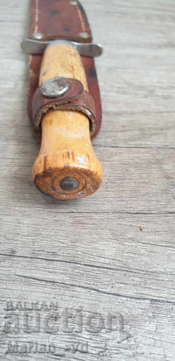 Un cuțit vechi cu baston - 6 Un cuțit vechi cu baston - 6
