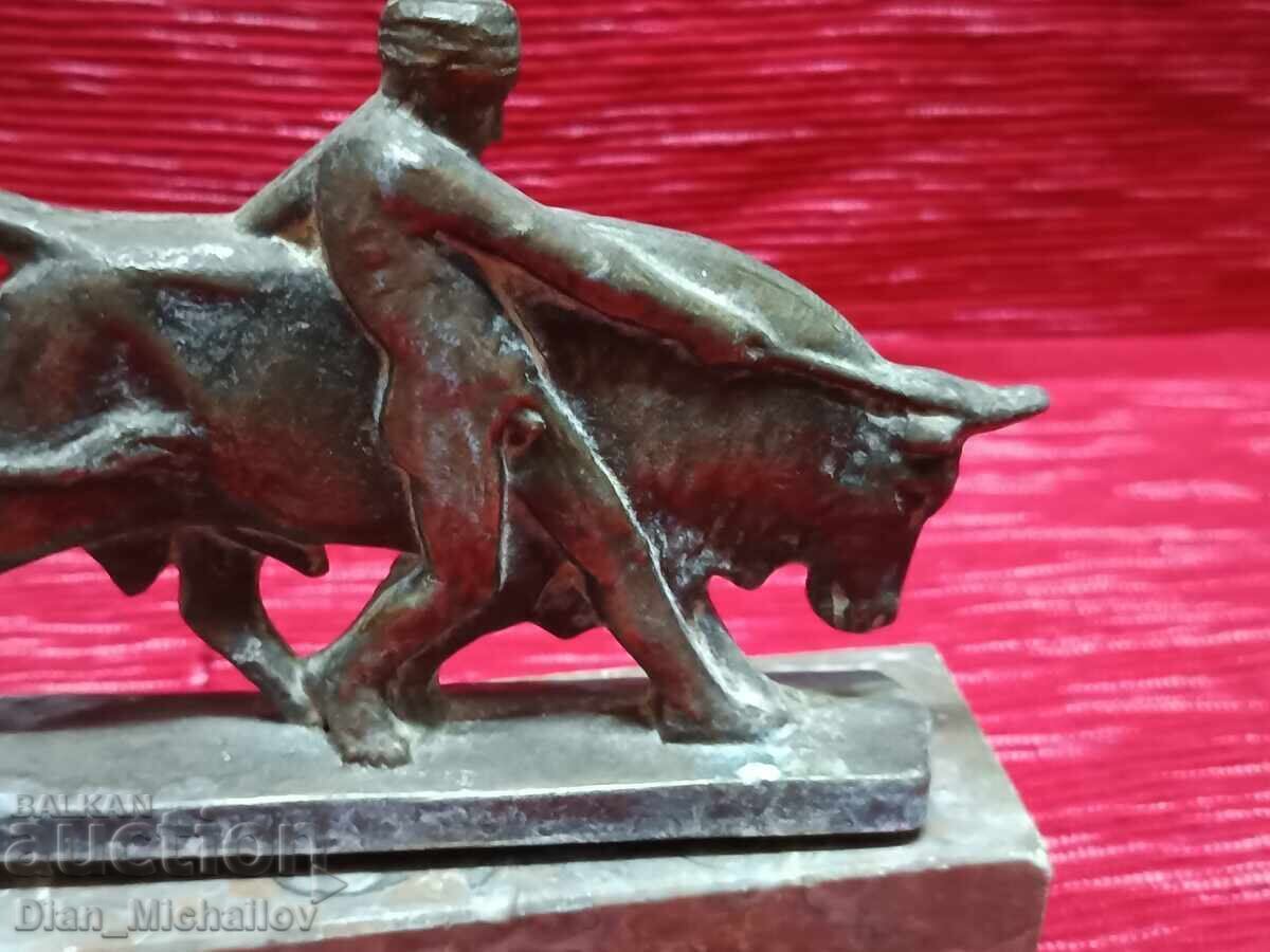 Statuetă din bronz scenă mitologică Hercule și taurul - 5 Statuetă din bronz scenă mitologică Hercule și taurul - 5