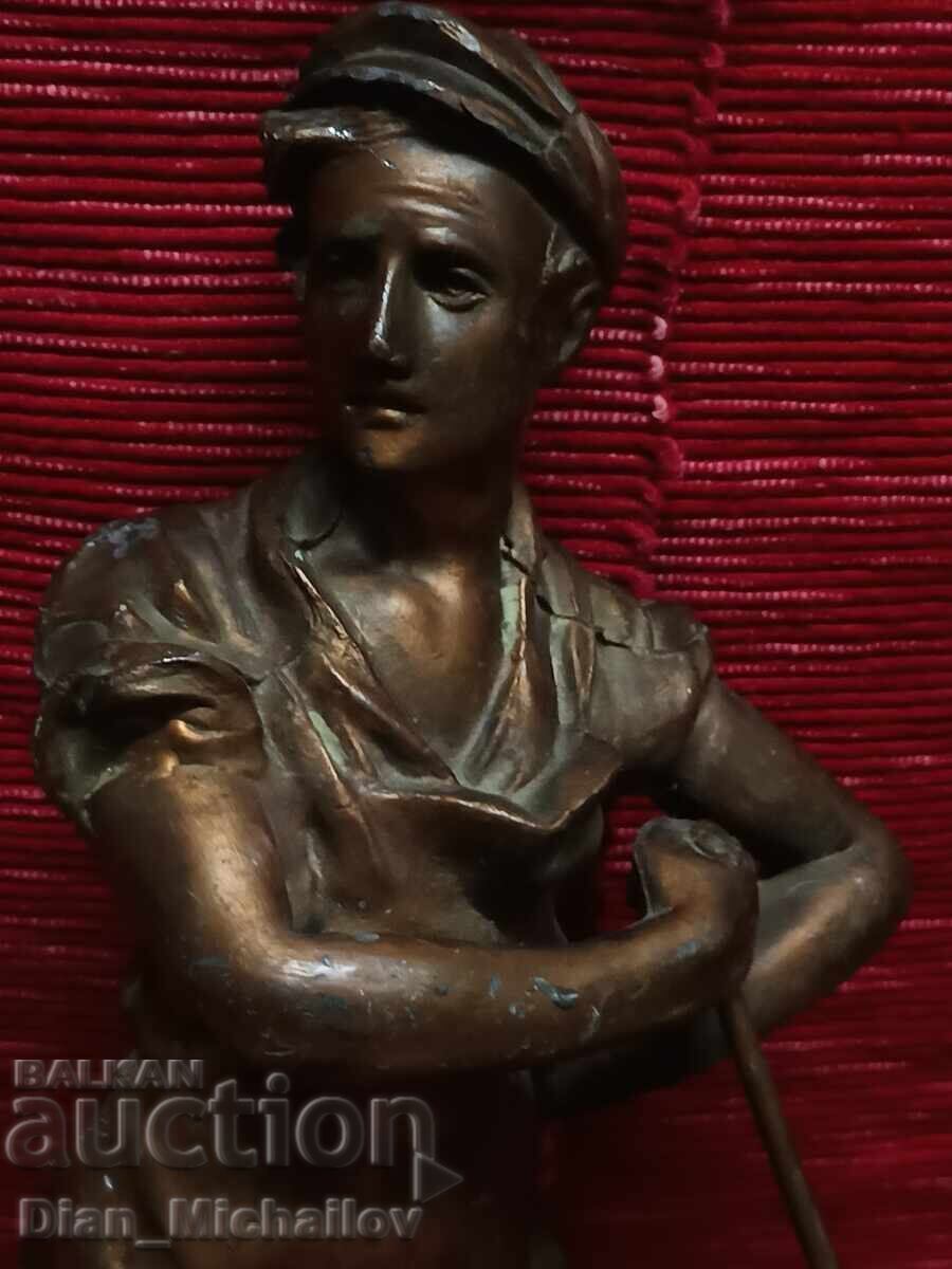 Livrarea Statuetă din bronz reprezentând un fierar