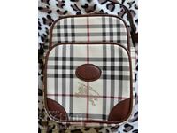 Чантичка Burberry
