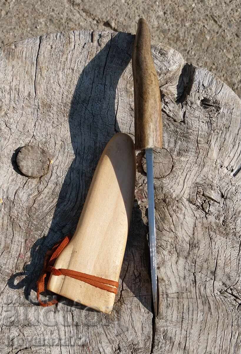 Yakut Knife, Dagger, maker's mark with price € 21.00 | 41.07 BGN