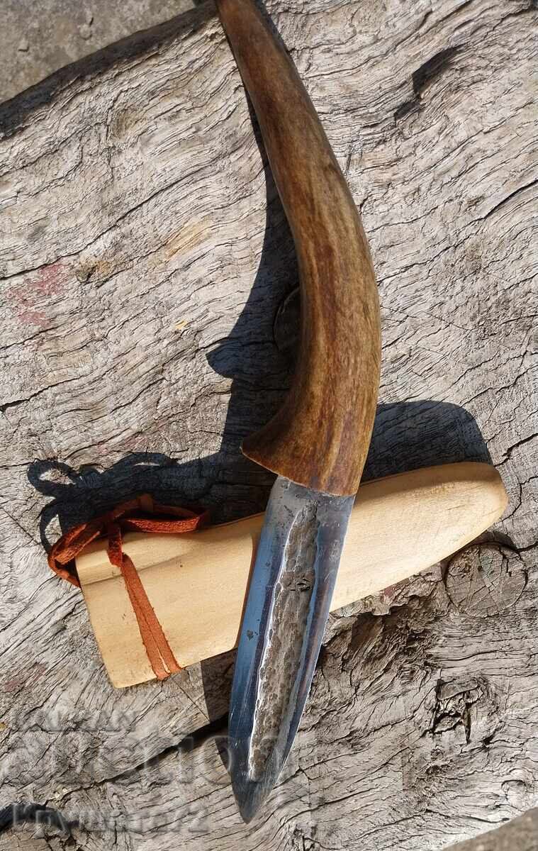 Yakut Knife, Dagger, maker's mark