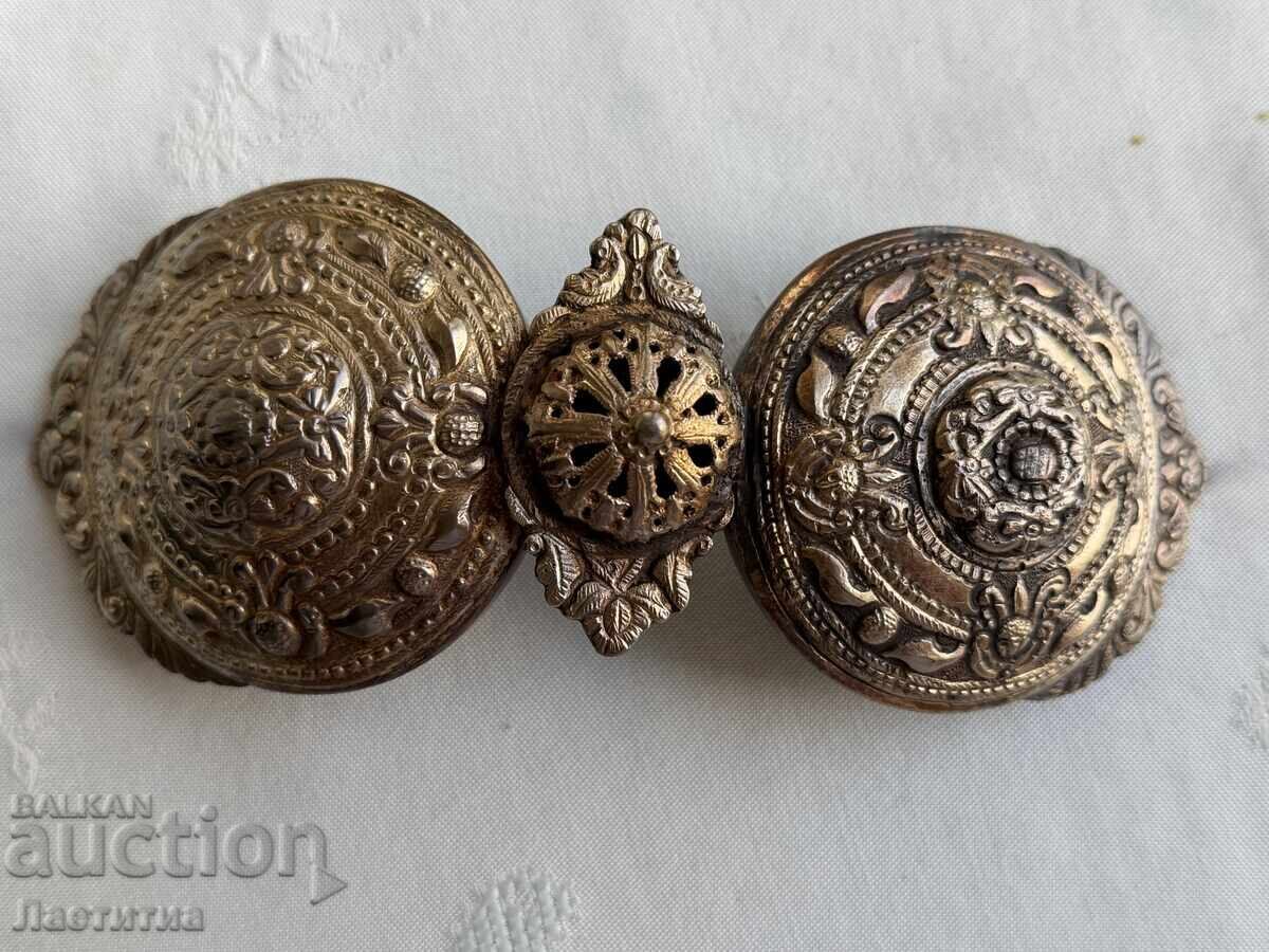 Silver Karlovo belt buckles