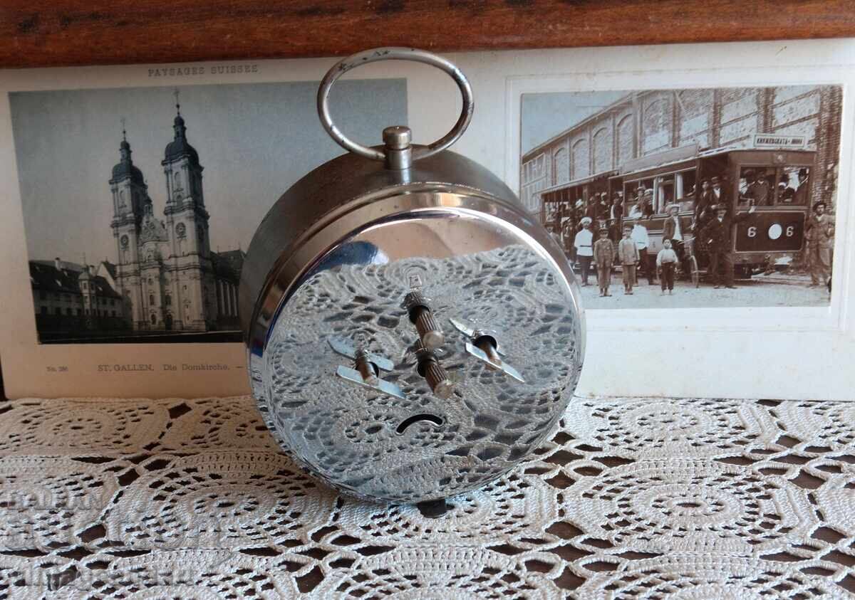 Ceas deșteptător de colecție, model rar, Prim cu preț € 0.01 | 0.02 BGN Ceas deșteptător de colecție, model rar, Prim cu preț € 0.01 | 0.02 BGN
