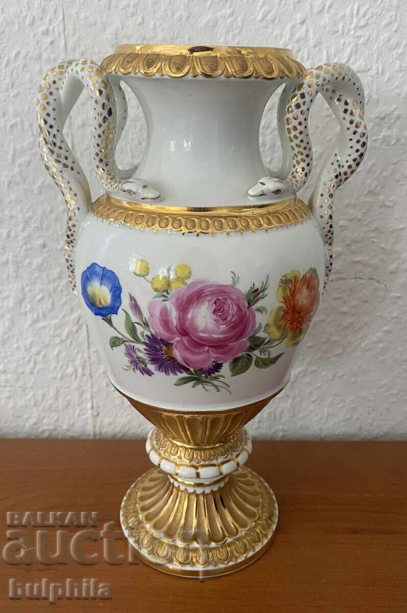 Meissen, Meissen - vază cu șerpi Meissen, Meissen - vază cu șerpi