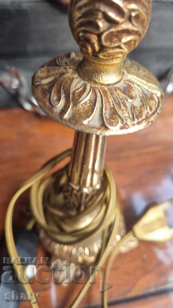 Licitație Lămpi vechi din bronz Licitație Lămpi vechi din bronz