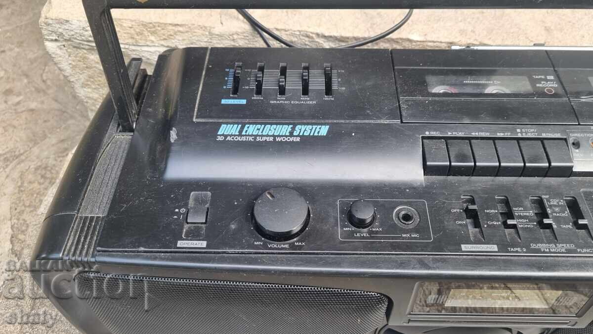 Licitație Casetofon vechi. Hitachi Licitație Casetofon vechi. Hitachi