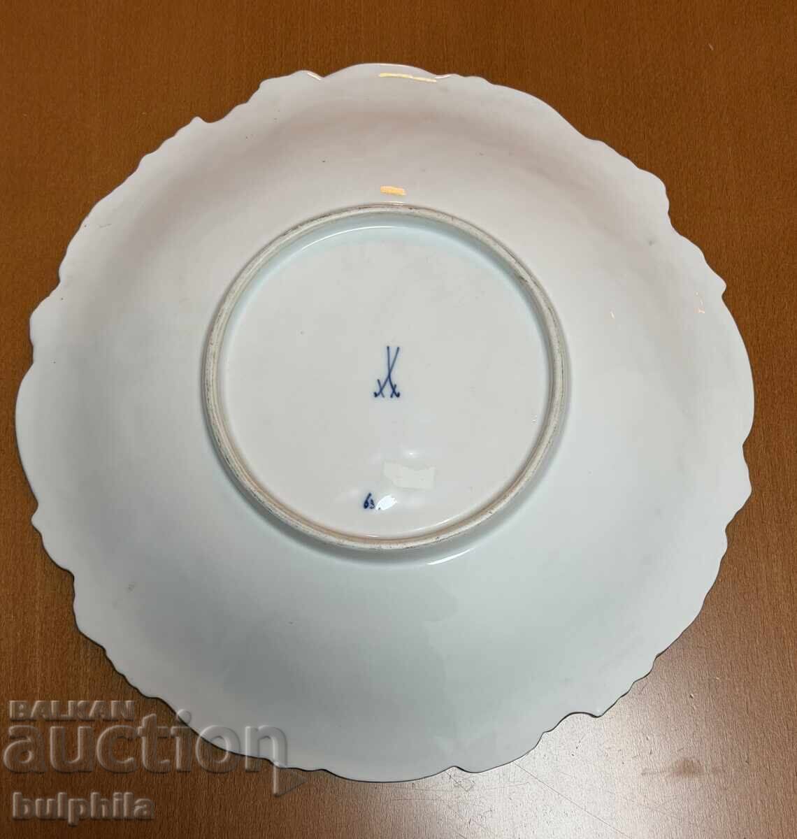 Licitație Meissen, Meissen. Bol (platou). Complet aurit Licitație Meissen, Meissen. Bol (platou). Complet aurit