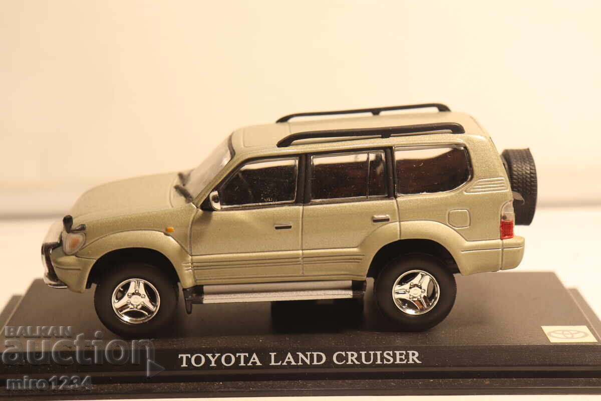 1/43  TOYOTA LAND  CRUSER  КОЛИЧКА  ИГРАЧКА    МОДЕЛ с цена € 3.04 | 5.95 лв.