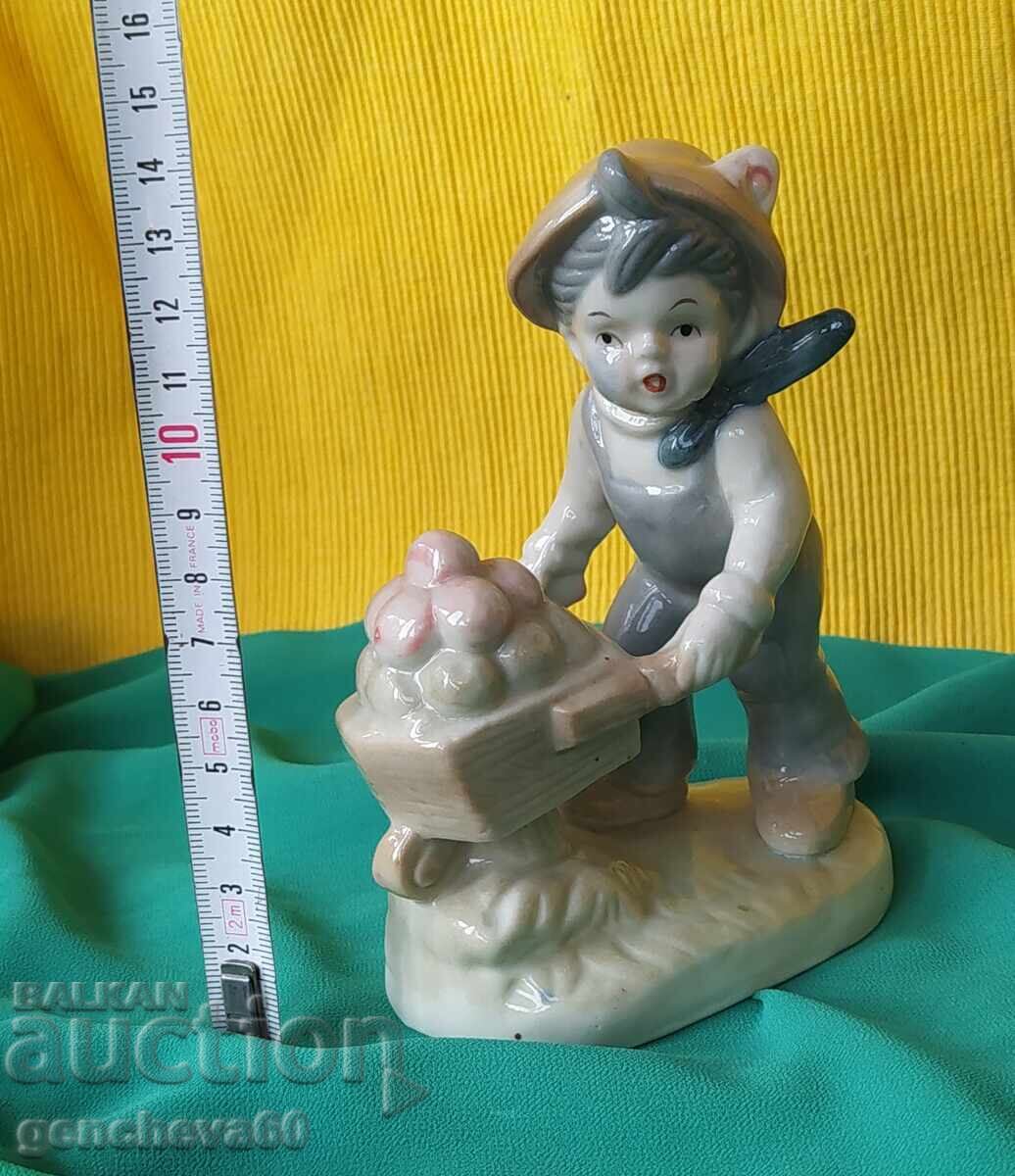 Figurină din porțelan Grădinar cu roabă - 5 Figurină din porțelan Grădinar cu roabă - 5