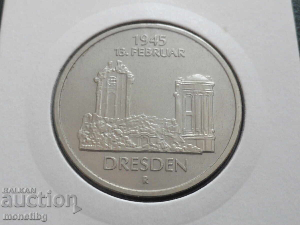 Auction  Germany (GDR) 1985 - 5 Marks "Dresden"