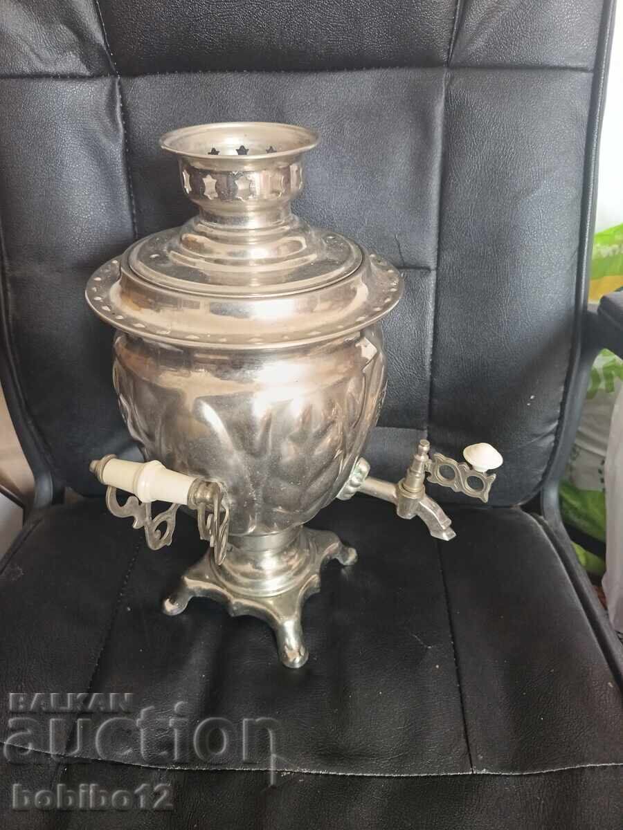 Samovar rusesc funcțional