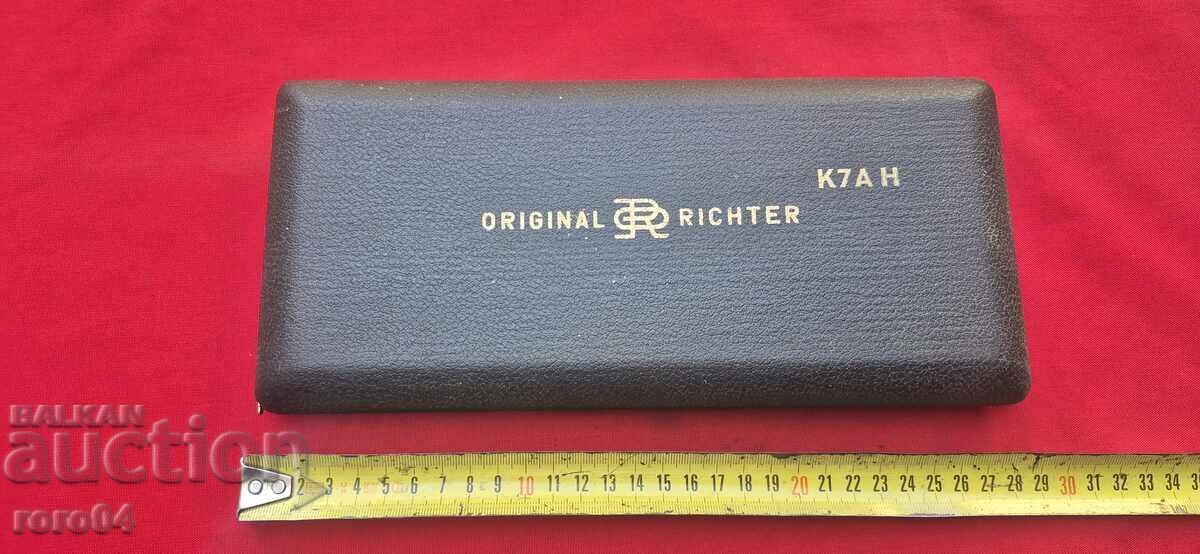 ORIGINAL R RICHTER - K7A H - NOU - 7 ORIGINAL R RICHTER - K7A H - NOU - 7