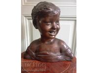Bust din bronz „Copil care râde” după Desiderio da Settignano-Donatello