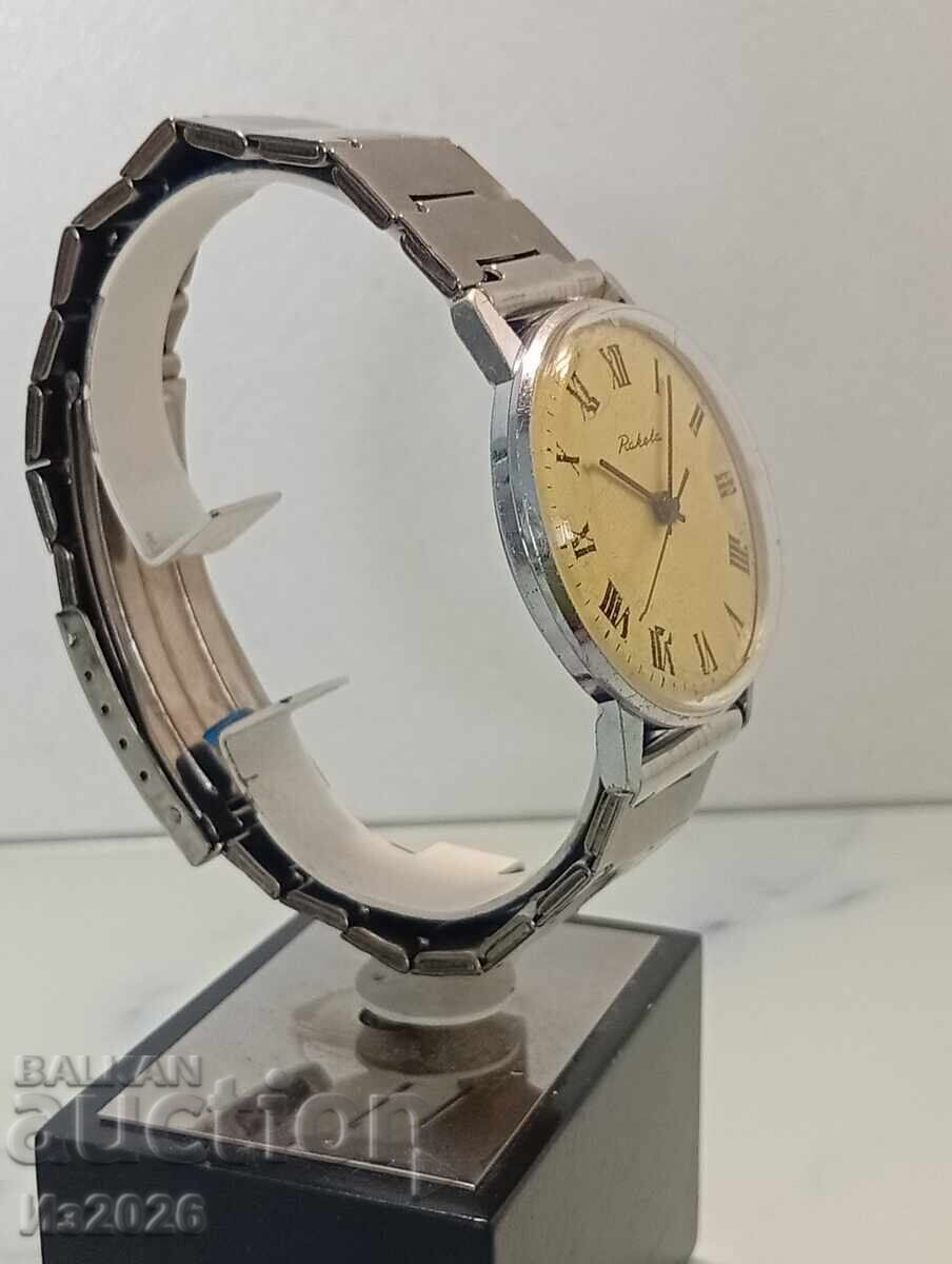 Ρωσικό ανδρικό ρολόι χειρός RAKETA με τιμή € 12.00 | 23.47 BGN