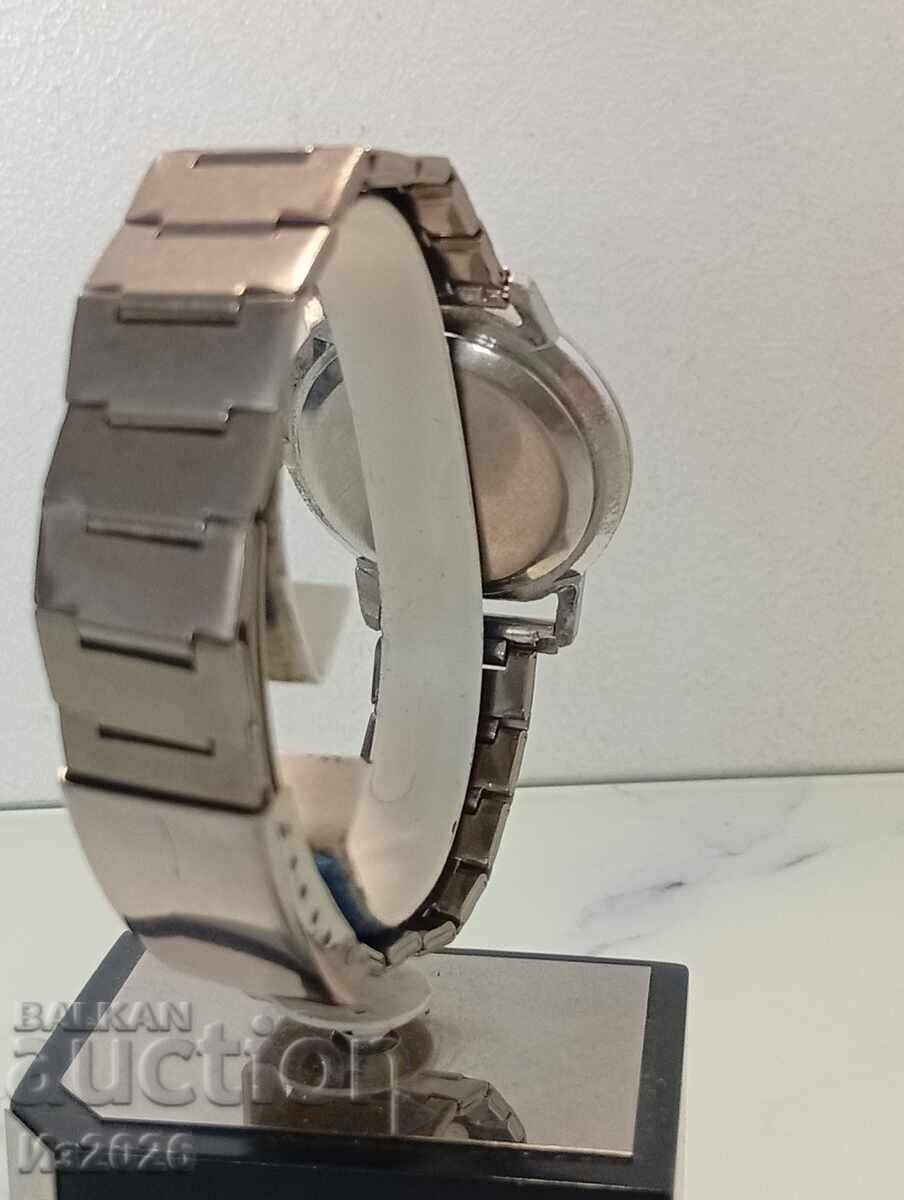 Δημοπρασία Ρωσικό ανδρικό ρολόι χειρός RAKETA