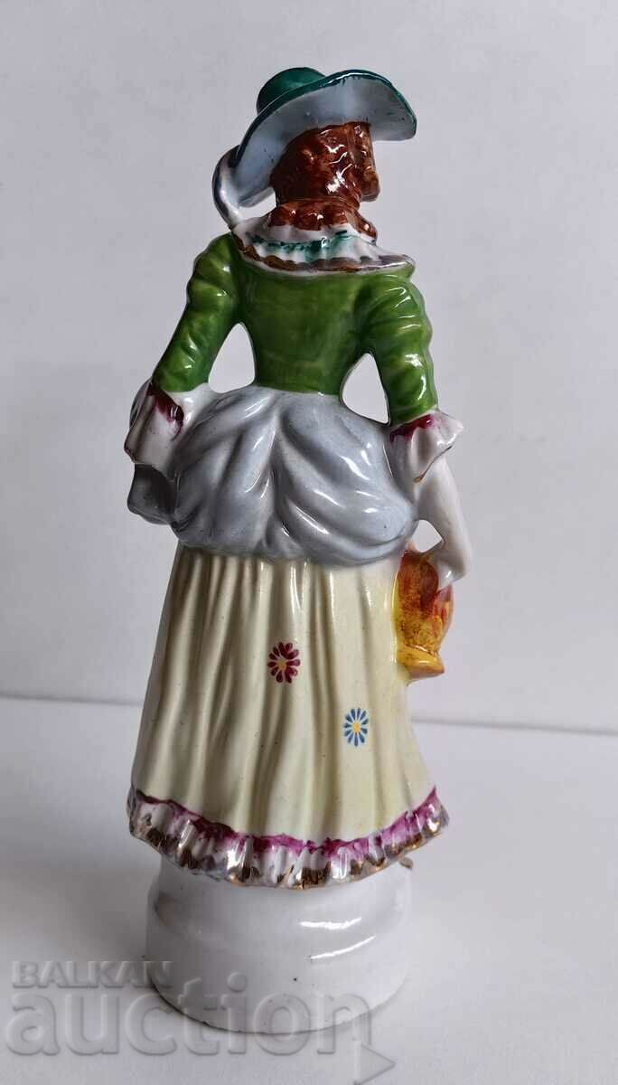 Licitație STATUETA FIGURA MARE PERFECTA DE PORCELAN