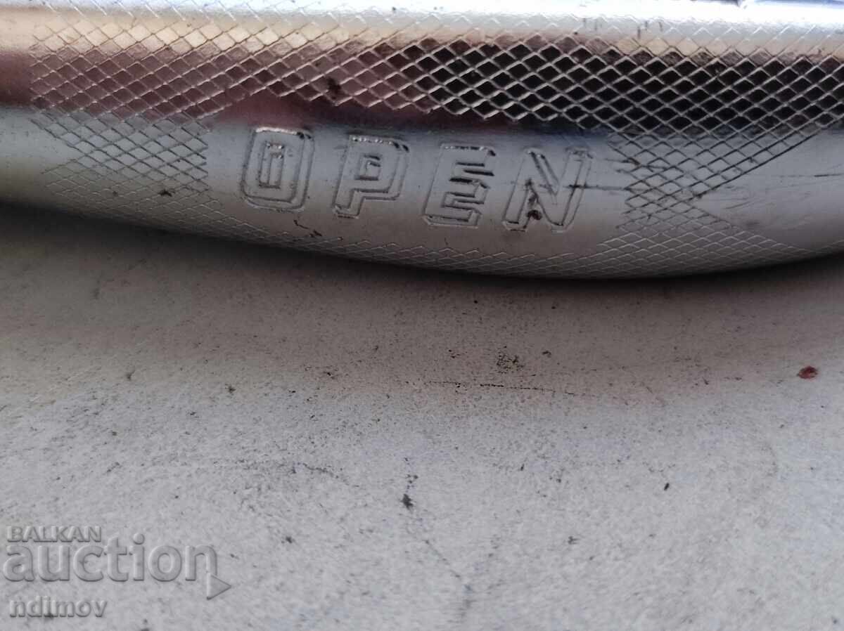 Licitație Clește perforator profesional pentru pielărie și șelărie