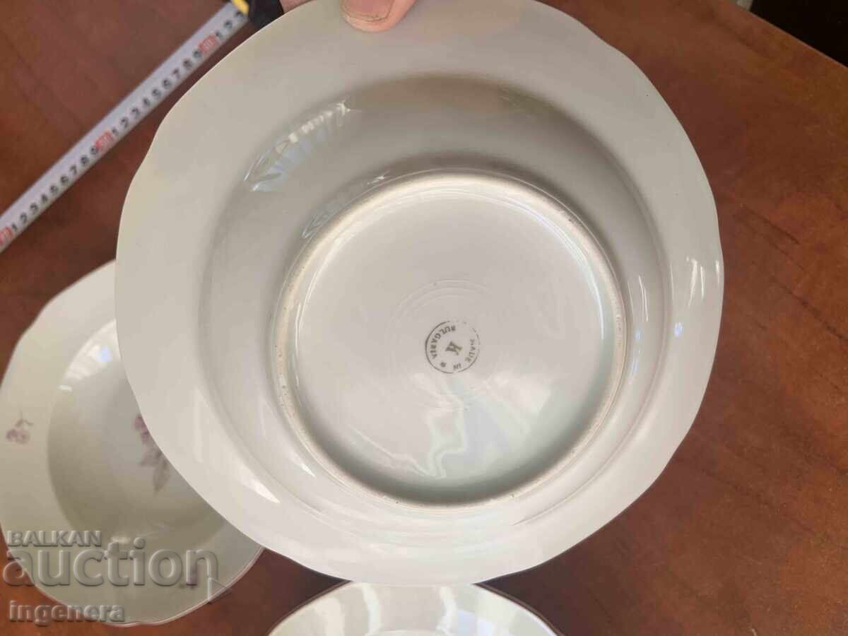 Licitație FARFURIE DIN PORȚELAN BULGARIA - 3 BUCĂȚI