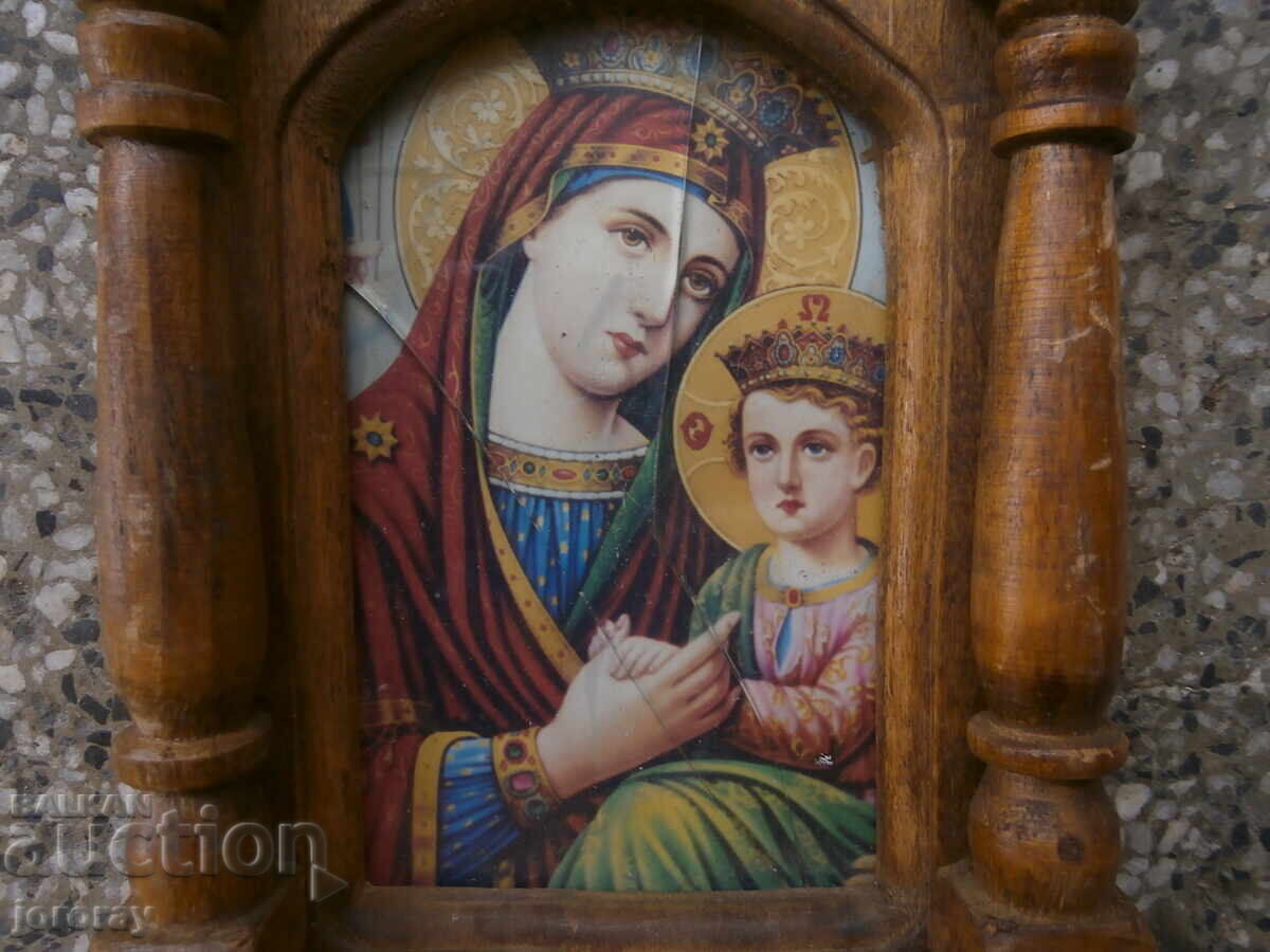 Icoană, candelă, iconostas cu preț € 10.00 | 19.56 BGN Icoană, candelă, iconostas cu preț € 10.00 | 19.56 BGN