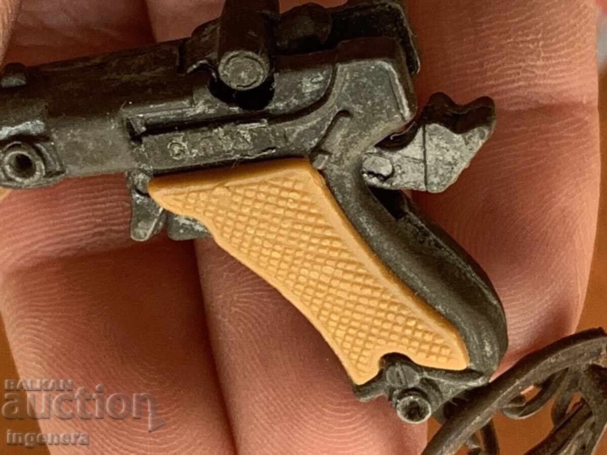 BRELOC PISTOL CU CAPSE FUNCȚIONAL cu preț € 2.80 | 5.48 BGN BRELOC PISTOL CU CAPSE FUNCȚIONAL cu preț € 2.80 | 5.48 BGN
