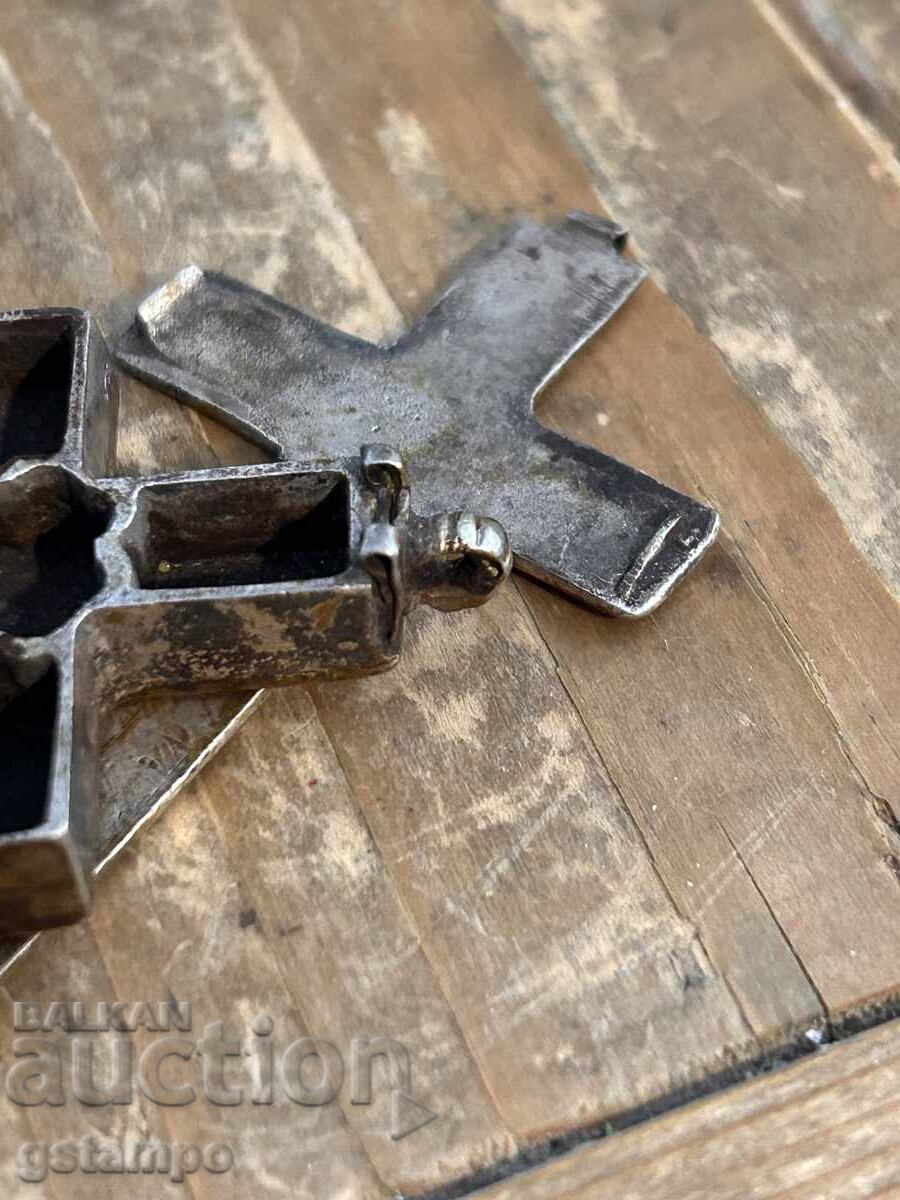 Bijuterie din perioada Renașterii Naționale, Cruce relicvar, Saçan / Seçan - 5