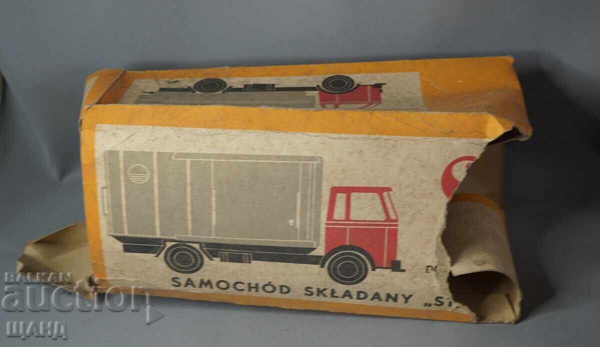 STAR Cutie veche pentru model de camion de jucărie polonez cu preț € 12.35 | 24.15 BGN STAR Cutie veche pentru model de camion de jucărie polonez cu preț € 12.35 | 24.15 BGN