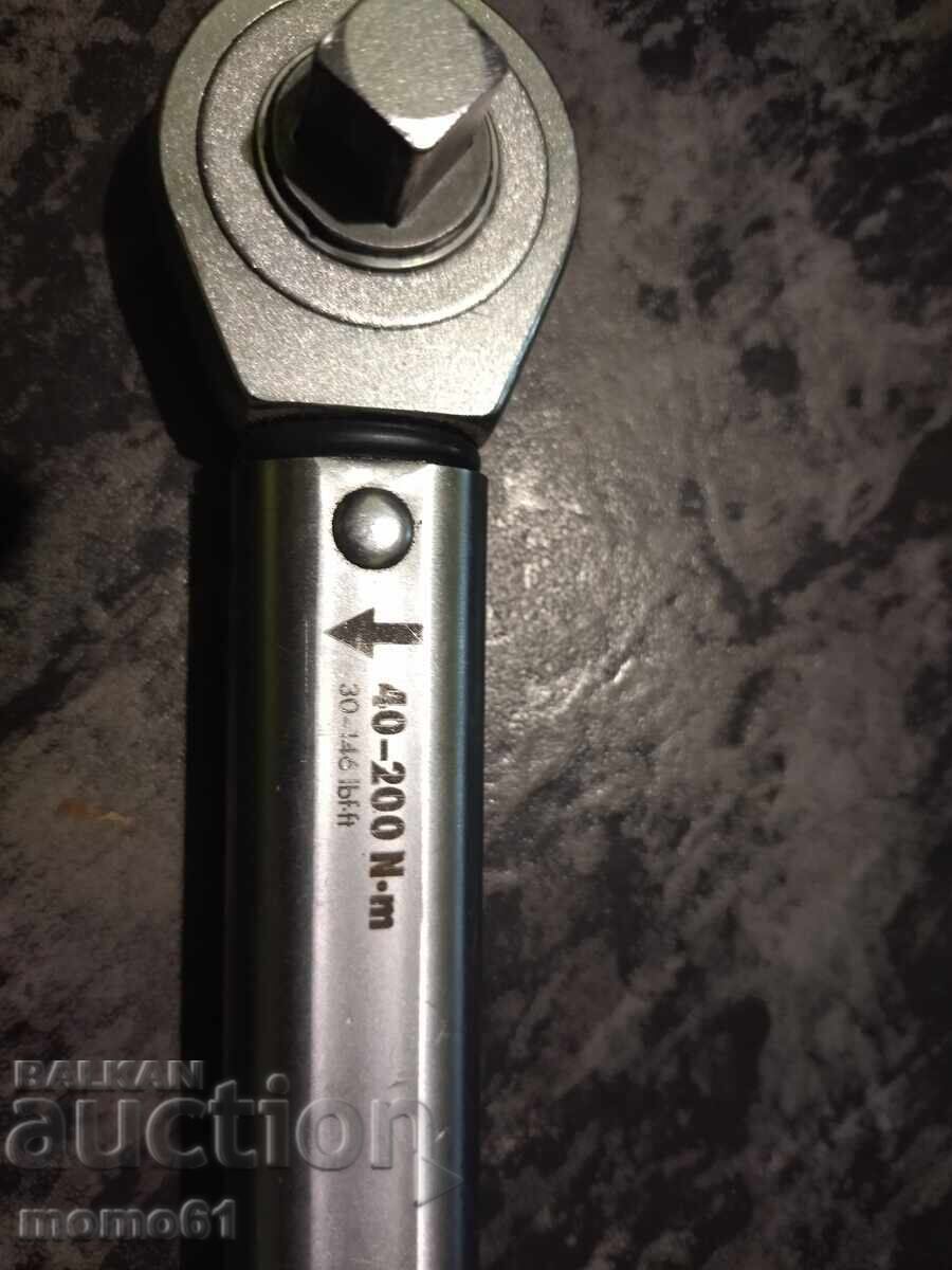 Cheie dinamometrică WURTH cu preț € 130.00 | 254.26 BGN