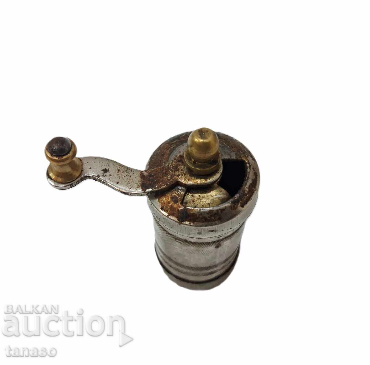 Metal pepper / spice grinder – 8×3.5 cm - 5