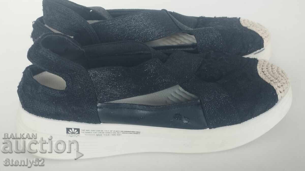 Sandale de damă, încălțăminte din material textil #6(37) cu preț € 10.00 | 19.56 BGN