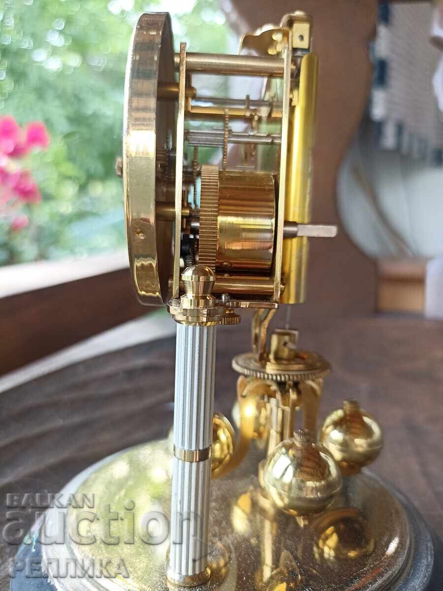 Ceas de masă antic, 400 de zile, Kern - 6