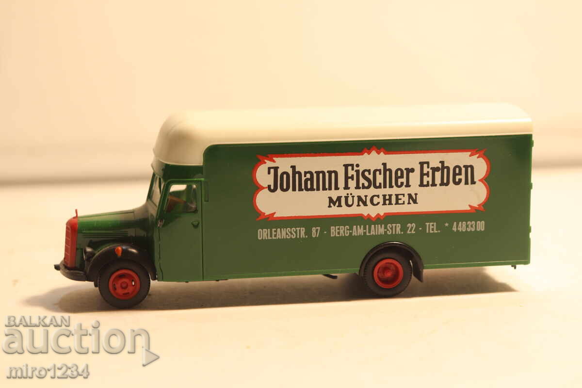 H0 1/87 BREKINA?? CAMION MERCEDES BENZ MODEL AUTO