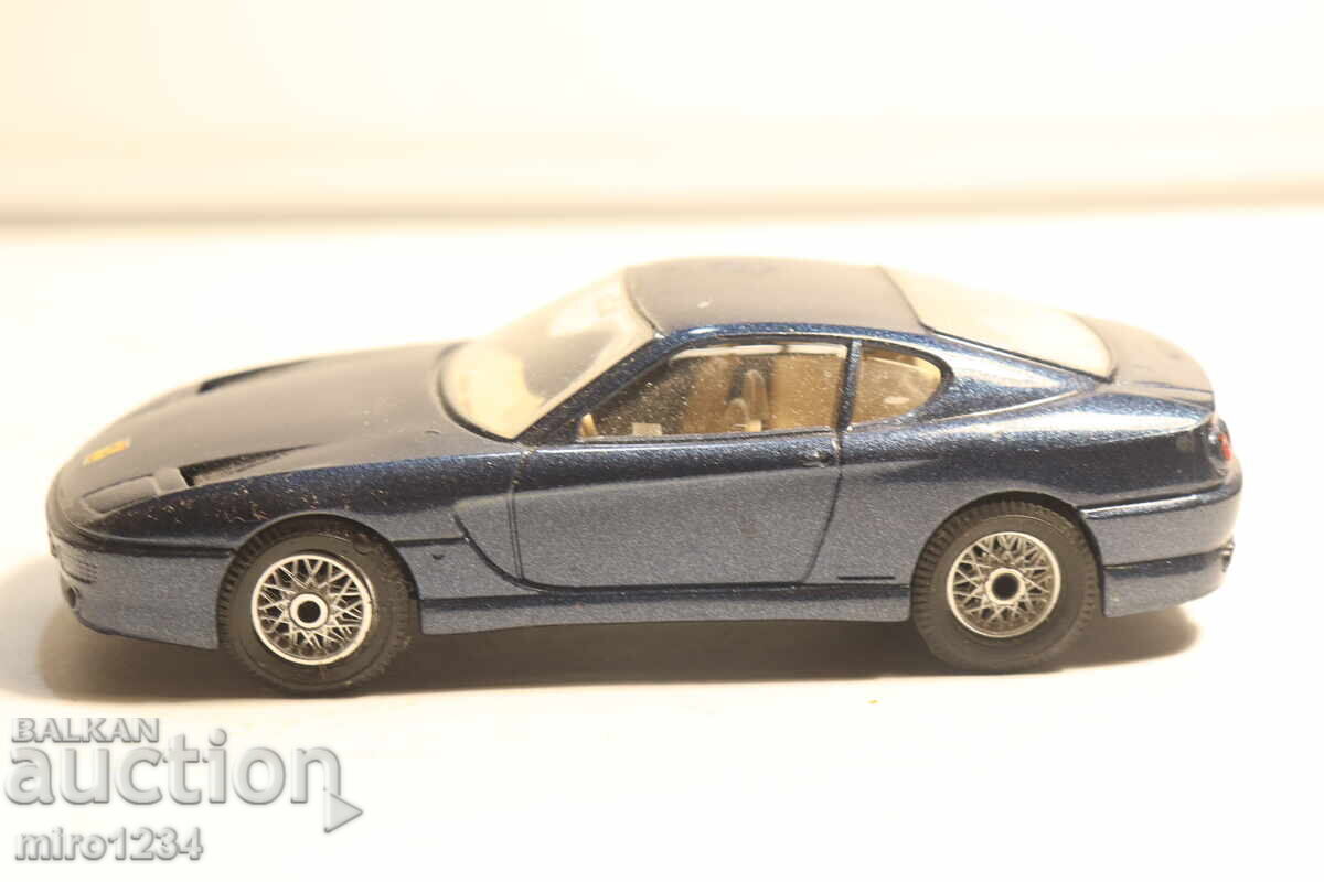MODEL MAȘINUȚĂ FERRARI 1/43 BBURAGO - 5