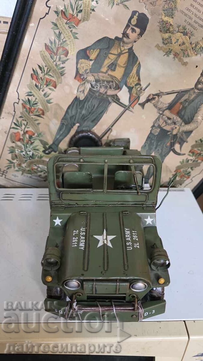 Licitație Jucărie, mare, jeep militar