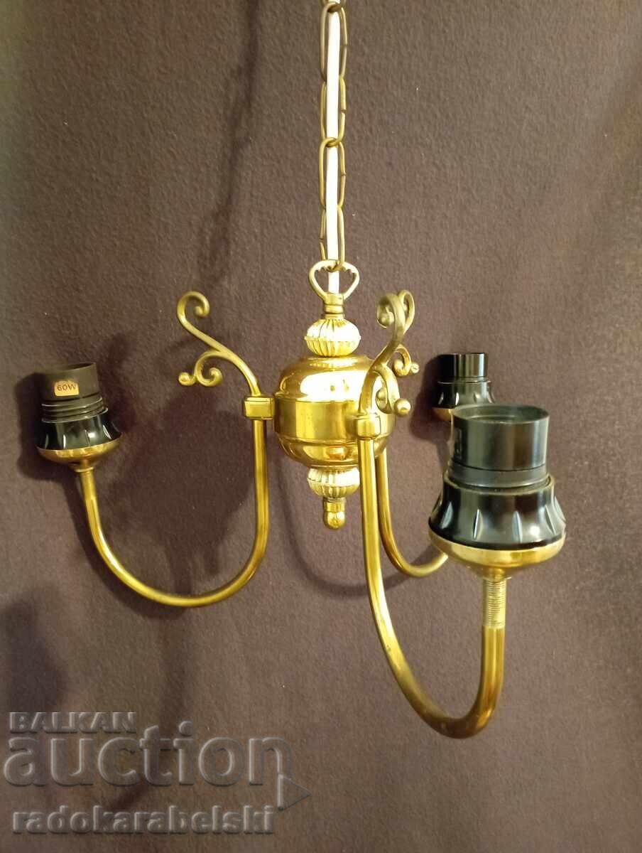 Licitație Frumos candelabru vechi din alamă