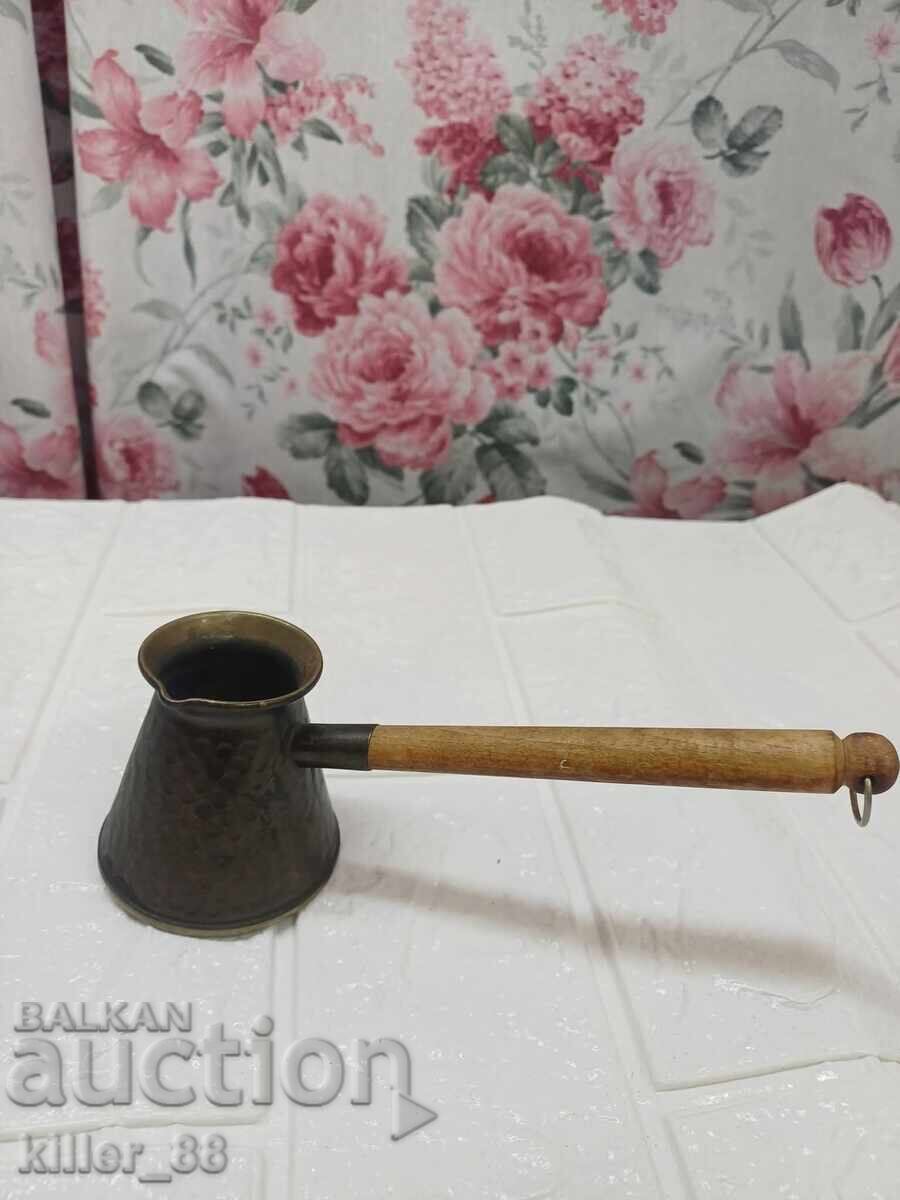 Παλιό ρωσικό μπρίκι με σήμανση με τιμή € 15.00 | 29.34 BGN Παλιό ρωσικό μπρίκι με σήμανση με τιμή € 15.00 | 29.34 BGN