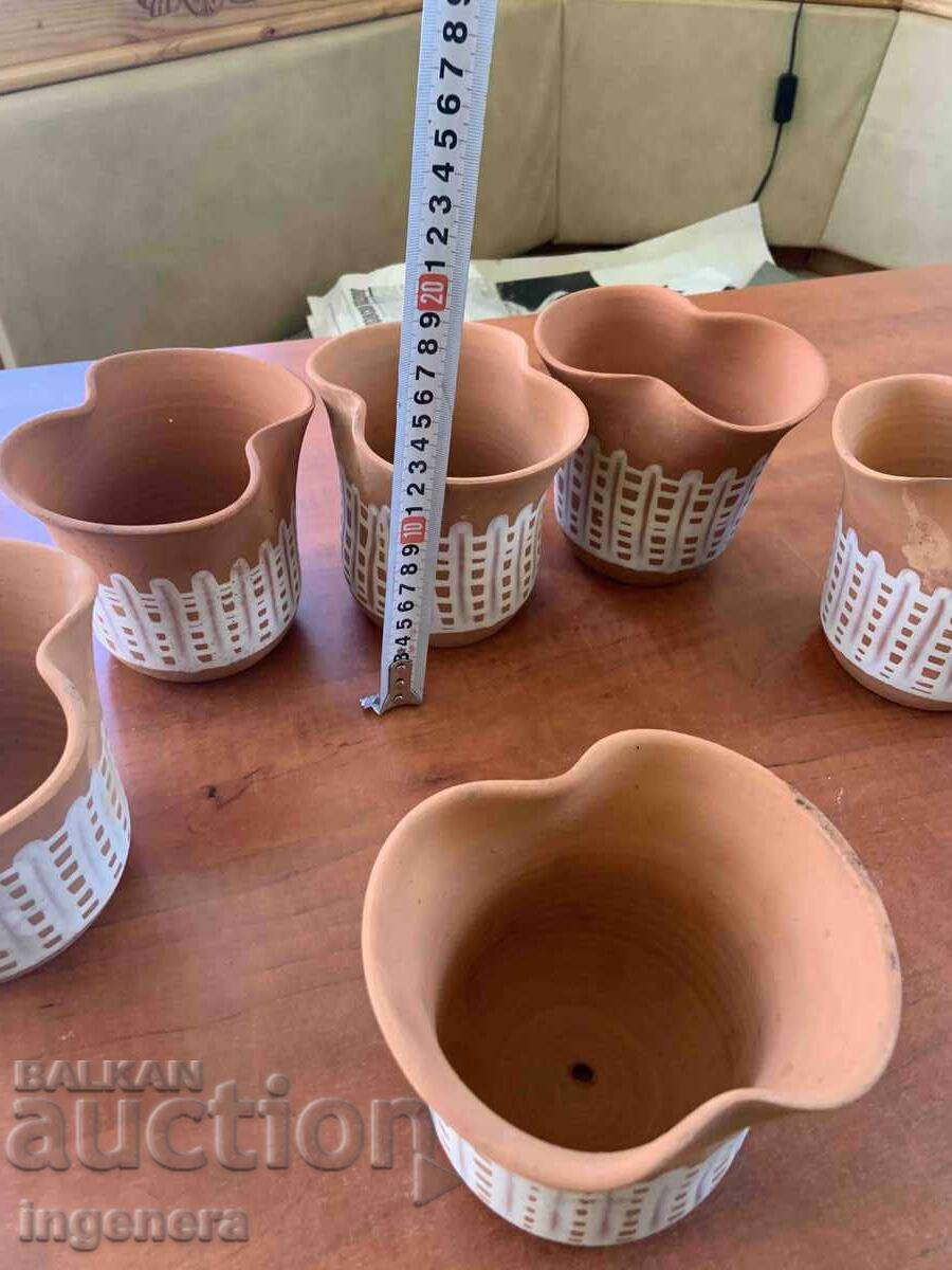 GHIVECI CERAMIC cu preț € 3.90 | 7.63 BGN