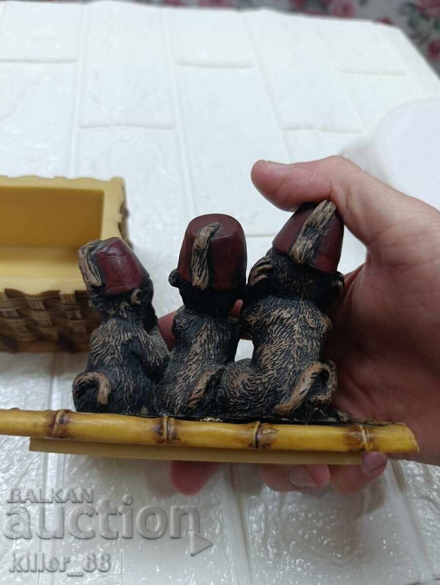 Cutie Nu știu, n-am auzit, n-am văzut - 5